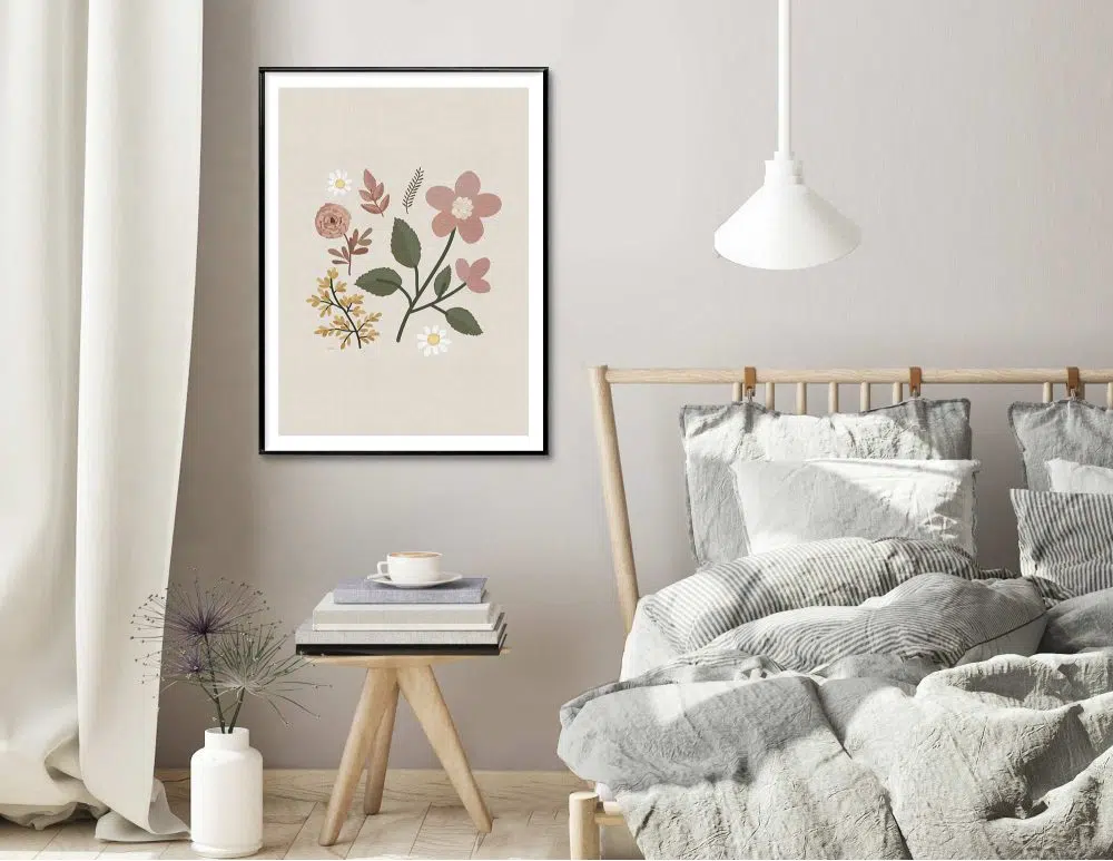 ⁦תמונת קנבס Embroidery Flowers - הדפס קנבס ממוסגר בפורמט מלבני בגווני בז׳ חרדל ורוד ירוק⁩ – תמונה ⁦3⁩