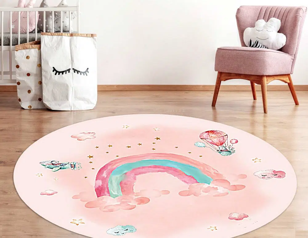 שטיח עגול לחדר ילדים Rainbow Sky Pink - שטיח pvc איכותי באיור מקורי מודפס בגווני ורוד עם נגיעות מנטה