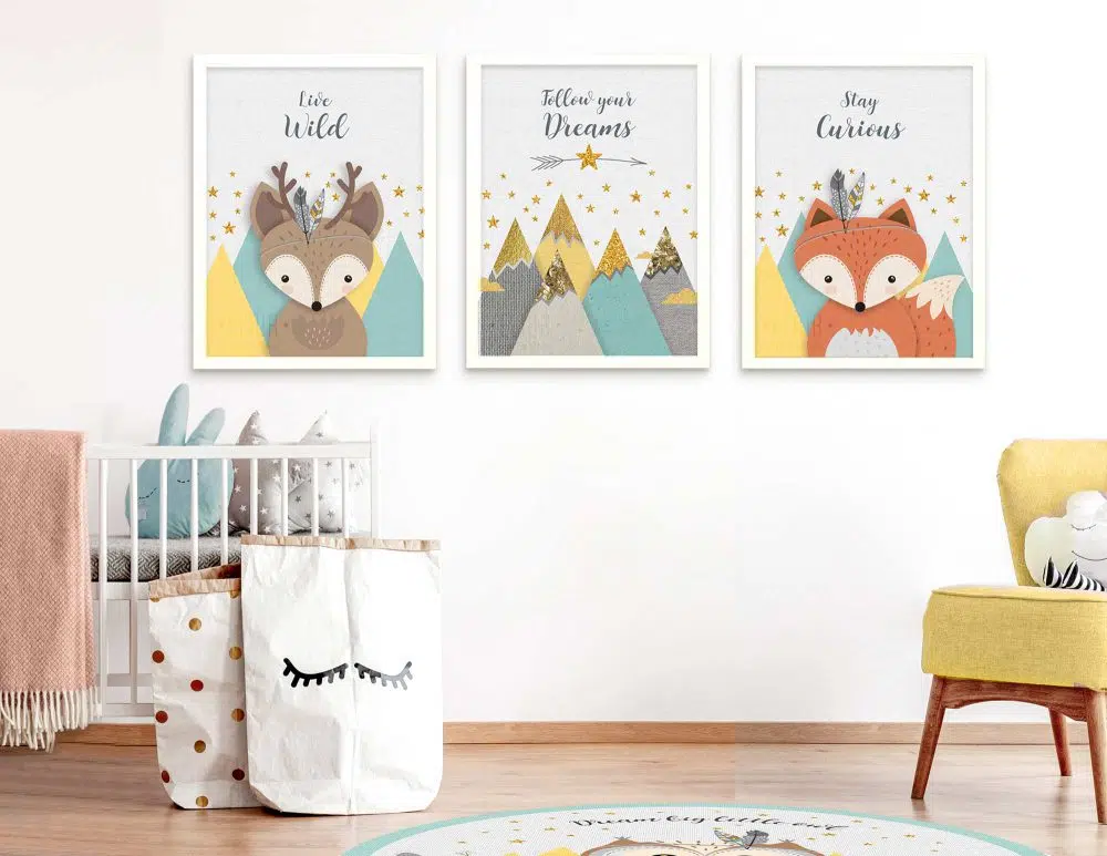 תמונות לחדר ילדים Woodland Trio Mint Yellow - שלושה הדפסי נייר עם או ללא מסגרות בגווני מנטה צהוב שמנת עם נגיעות זהב
