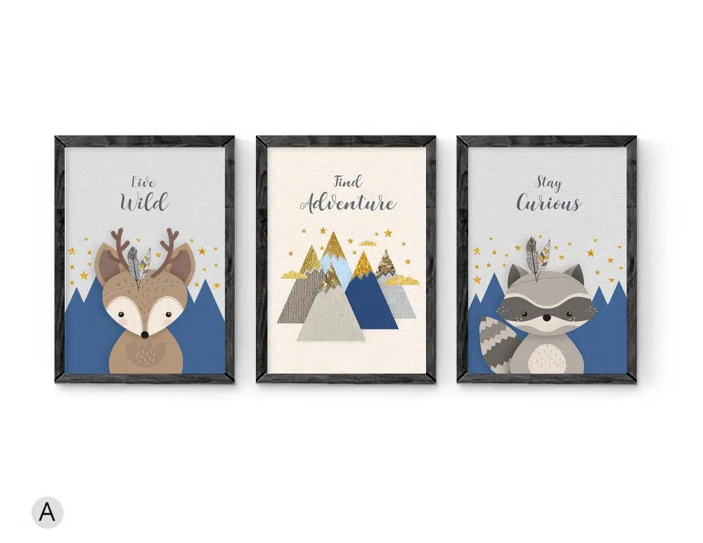 ⁦תמונות לחדר ילדים Woodland Trio Navy Blue - שלושה הדפסי נייר עם או ללא מסגרות בגווני כחול נייבי שמנת אפור עם נגיעות זהב⁩ – תמונה ⁦4⁩