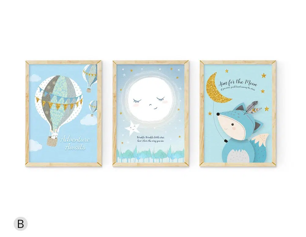 ⁦תמונות לחדר ילדים Moon Dream Blue - שלושה הדפסי נייר עם או ללא מסגרות בגווני כחול מנטה⁩ – תמונה ⁦4⁩