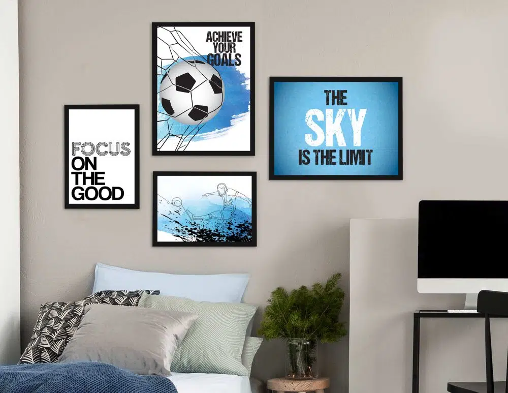 תמונות לחדר ילדים Football Four Blue B - ארבעה הדפסי נייר עם או ללא מסגרות בגווני כחול שחור