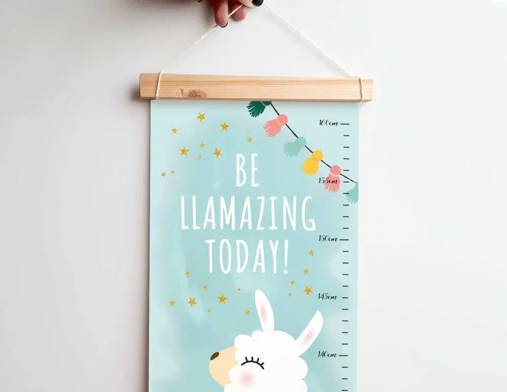 ⁦מד גובה לילדים Llamas Canvas Growth Chart Mint - מודפס על קנבס עם מסגרת עץ בגווני מנטה עם נגיעות ורוד זהב⁩ – תמונה ⁦2⁩
