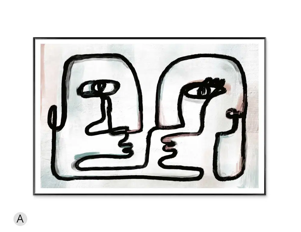 ⁦תמונה לבית Completely - הדפס נייר ממוסגר בפורמט רוחבי בגווני שחור לבן עם נגיעות ורוד ותכלת⁩ – תמונה ⁦4⁩