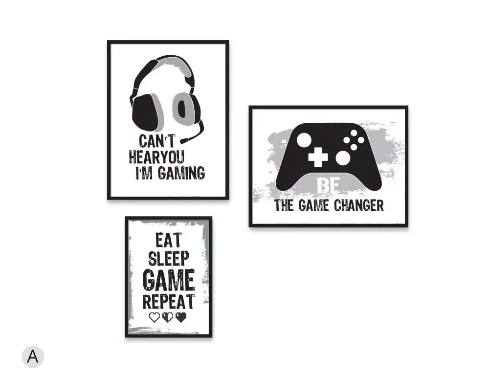 ⁦תמונות חדר גיימינג Gaming Trio Black - שלושה הדפסי נייר עם או ללא מסגרות בגווני שחור לבן⁩ – תמונה ⁦2⁩