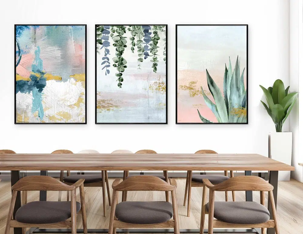 ⁦תמונות לסלון Calming Vibes Pink Emotions - שלושה הדפסי נייר ממוסגרים בפורמט מלבני בגווני ורוד כחול ירוק מנטה אפור עם נגיעות זהב⁩ – תמונה ⁦3⁩