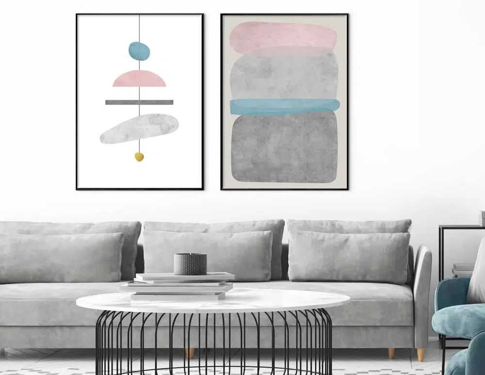⁦תמונות קנבס לסלון Chandelier Duo Grey Pink Mint - שני הדפסי קנבס ממוסגרים בפורמט מלבני בגווני אפור עם נגיעות ורוד טורקיז זהב⁩ – תמונה ⁦2⁩