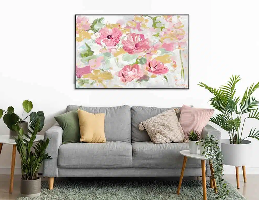 תמונה לסלון Flower Bloom - איור מקורי של פרחים בסגנון אבסטרקטי בגווני ורוד ירוק חרדל. במסגור אומנותי בעבודת יד.