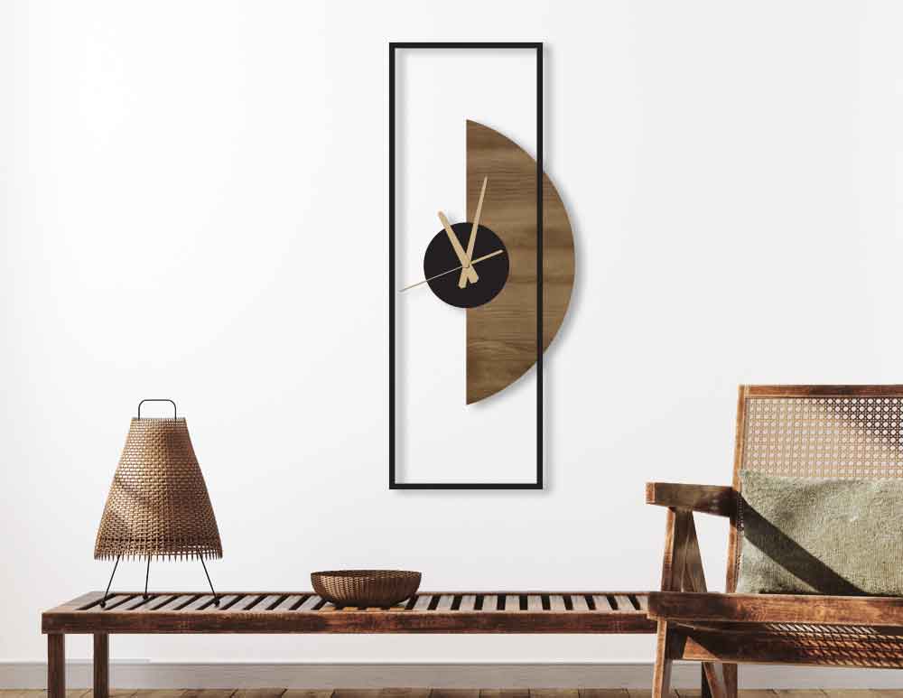 שעון קיר Wall Clock Eclipse Black Oak - שעון ממתכת ועץ בגווני שחור ועץ אלון. מנגנון קוורץ איכותי. יעוץ והדמיה חינם - כנסו